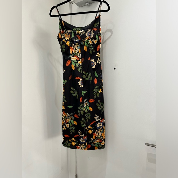 The Latest Scoop Cocktail Dress - Picture 2 of 4